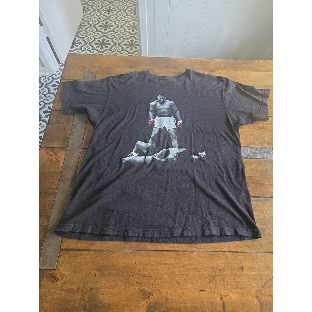 Official Muhammad Ali The Greatest Graphic T Shirt XL Black